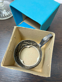 Подстаканник в фабричной коробке. Мстерский з-д ХИ "Ювелир". Скань, филигрань. Винтаж. Картинка 9